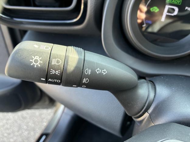 TOYOTA Yaris Cross 116h Design cargo   