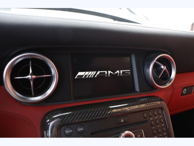MERCEDES-BENZ SLS AMG Coupé  
