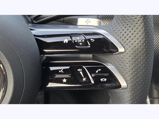 MERCEDES-BENZ GLC Coupé GLC 300 de Hybrid EQ 4MATIC Coupé AMG Line +  GLC 300 d e Hybrid EQ 4MATIC Coupé AMG Line +