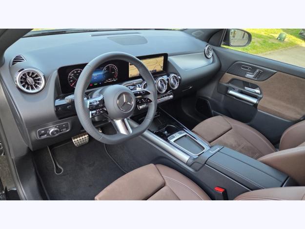MERCEDES-BENZ GLA 250 e Hybrid EQ AMG Line  GLA 250 e Hybrid EQ AMG Line