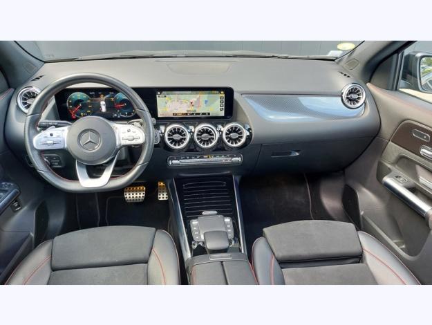 MERCEDES-BENZ GLA 200 d AMG Line  