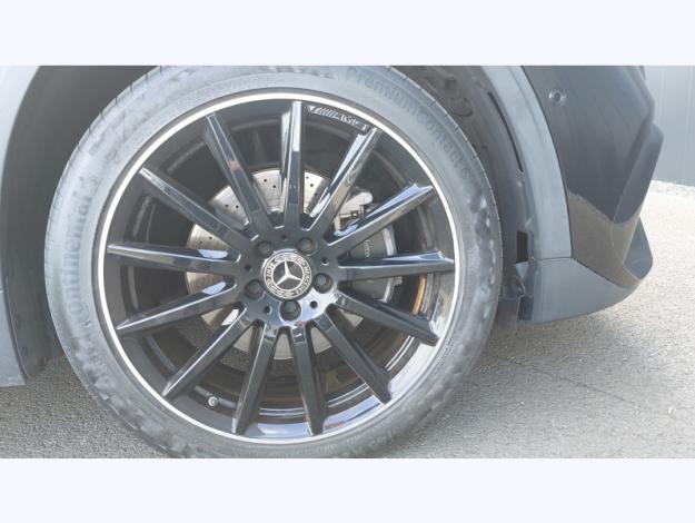 MERCEDES-BENZ GLA 200 d AMG Line  