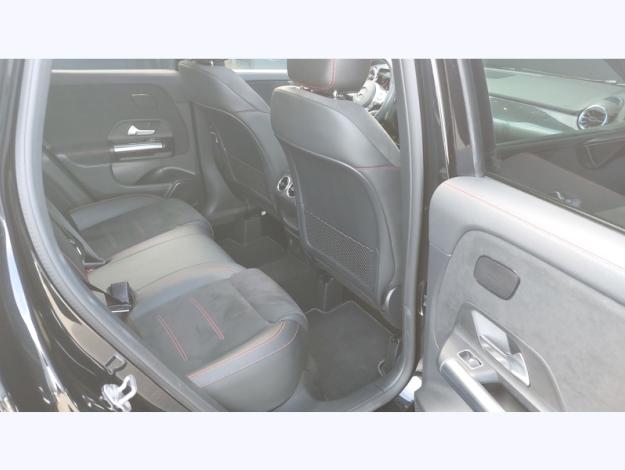 MERCEDES-BENZ GLA 200 d AMG Line  