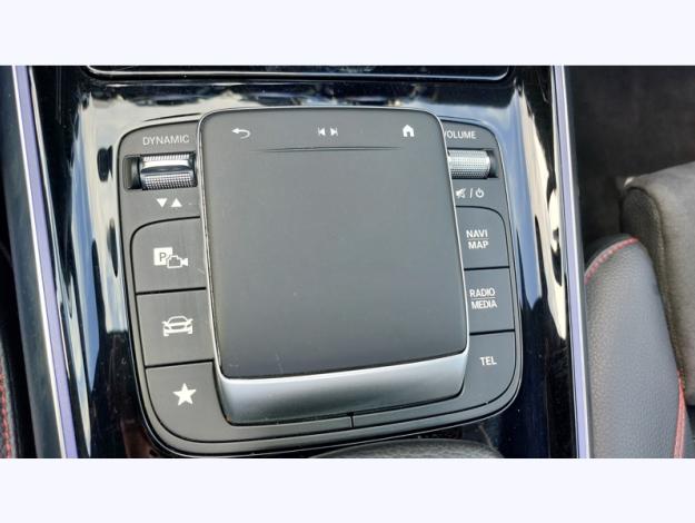 MERCEDES-BENZ GLA 200 d AMG Line  