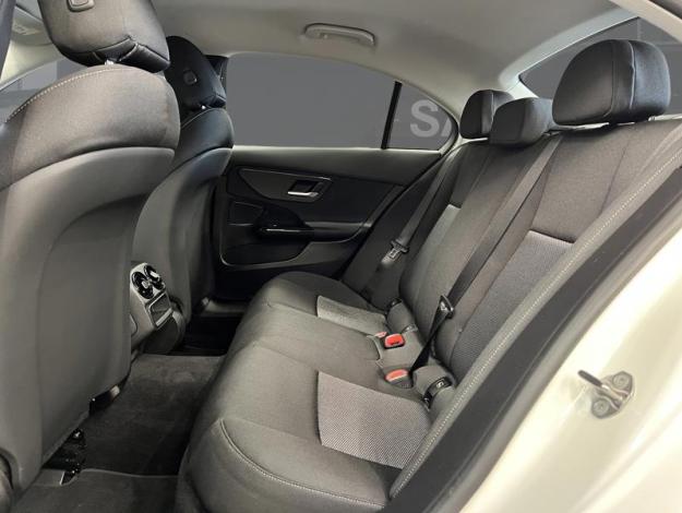 MERCEDES-BENZ C 180 Berline Business Line  