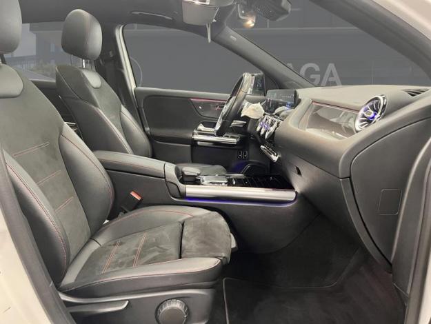 MERCEDES-BENZ GLA-Klasse GLA 250 e Off-Roader