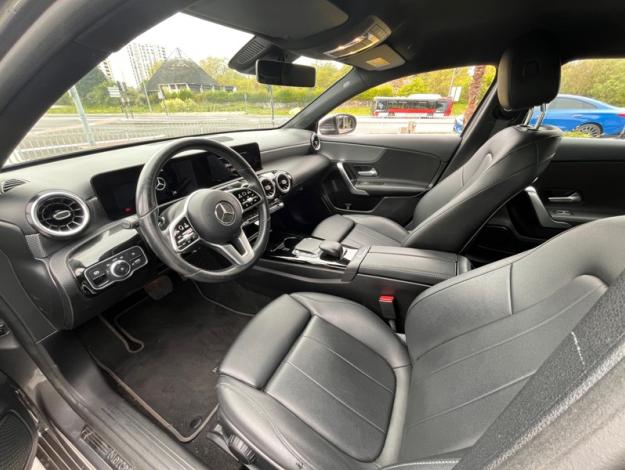 MERCEDES-BENZ Classe A 180 d Progressive Line  Classe A 180 d Progressive Line