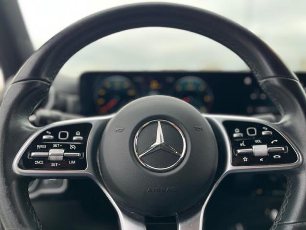 MERCEDES-BENZ Classe A 180 d Progressive Line  Classe A 180 d Progressive Line