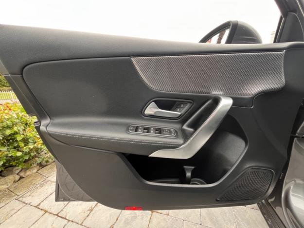 MERCEDES-BENZ Classe A 180 d Progressive Line  Classe A 180 d Progressive Line