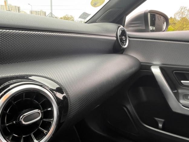 MERCEDES-BENZ Classe A 180 d Progressive Line  Classe A 180 d Progressive Line