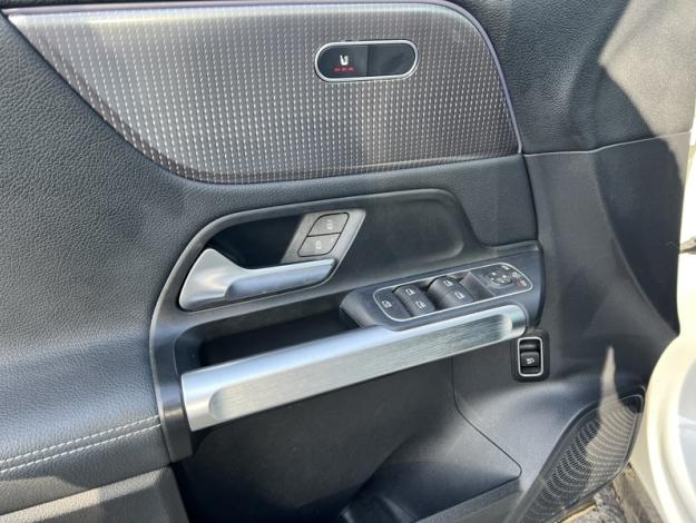 MERCEDES-BENZ EQB EQB 250