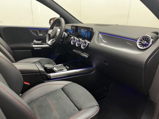 MERCEDES-BENZ Classe B 180 AMG Line Edition  