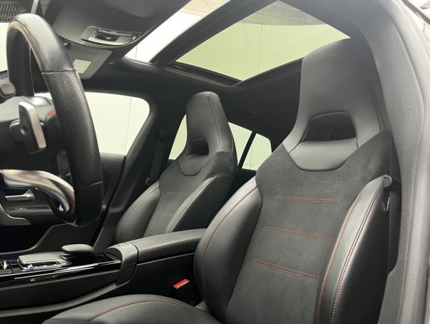 MERCEDES-BENZ CLA Shooting Brake CLA 180 Shooting Brake AMG Line  