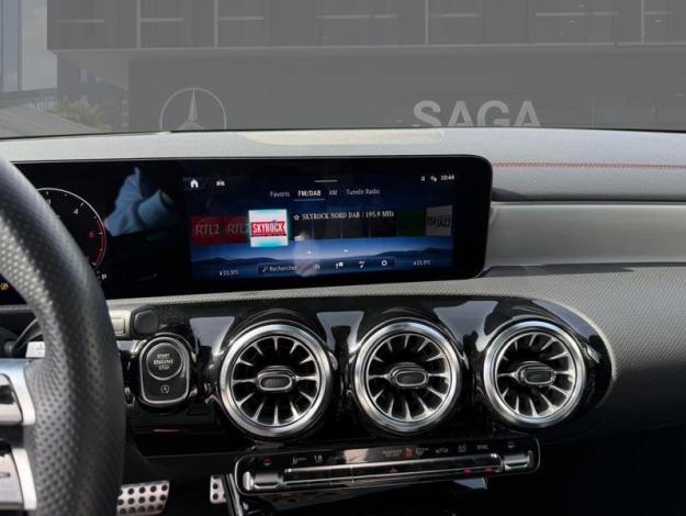 MERCEDES-BENZ CLA-Klasse CLA 180 d Shooting Brake