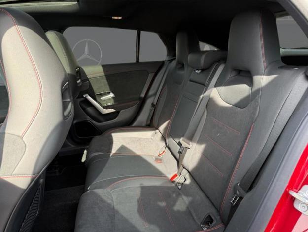 MERCEDES-BENZ CLA-Klasse CLA 180 d Shooting Brake