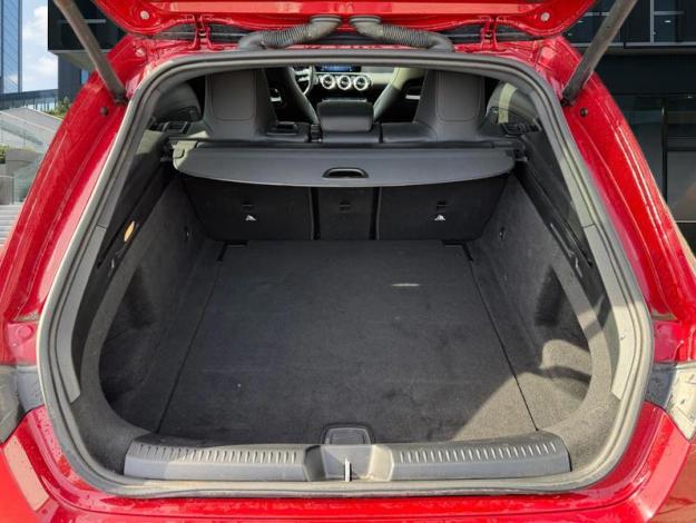 MERCEDES-BENZ CLA-Klasse CLA 180 d Shooting Brake