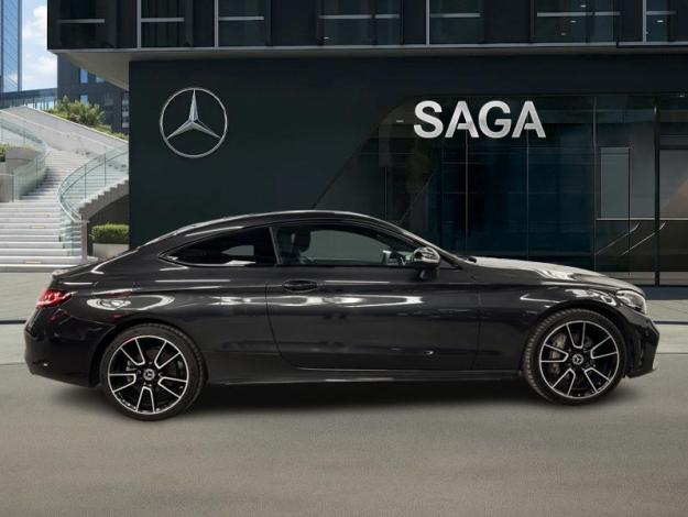 MERCEDES-BENZ C 200 4MATIC Coupé AMG Line  