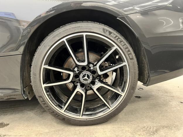 MERCEDES-BENZ C 200 4MATIC Coupé AMG Line  