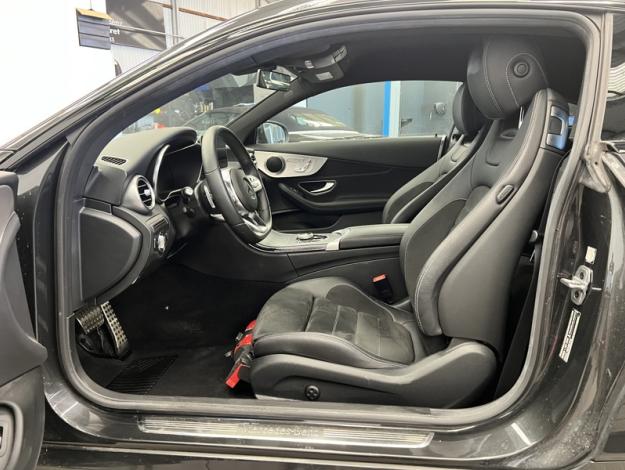 MERCEDES-BENZ C 200 4MATIC Coupé AMG Line  