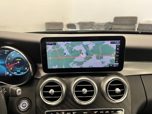 MERCEDES-BENZ C 200 4MATIC Coupé AMG Line  