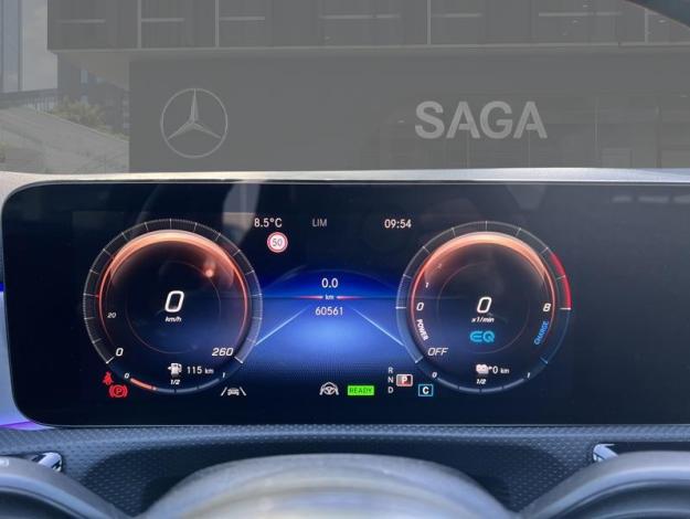 MERCEDES-BENZ A 250 e Berline AMG Pack  