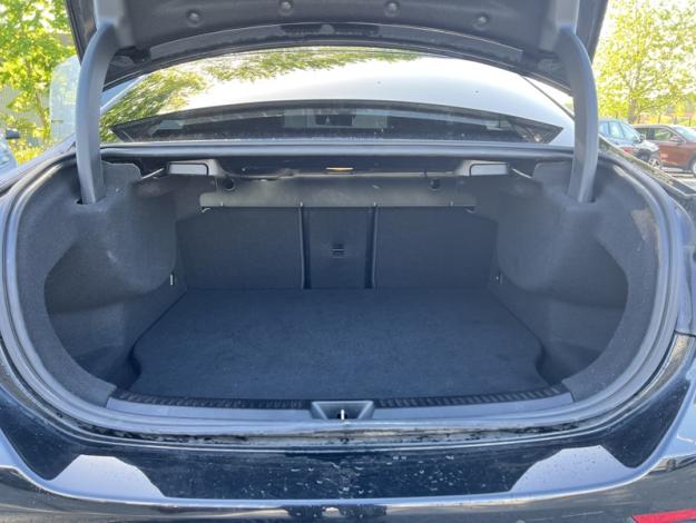 MERCEDES-BENZ A 250 e Berline AMG Pack  