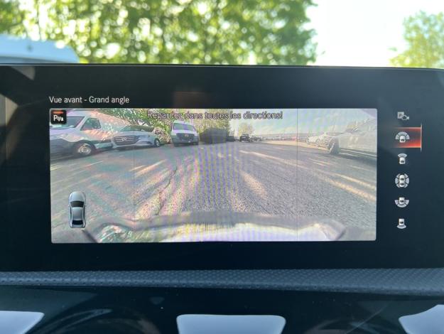 MERCEDES-BENZ A 250 e Berline AMG Pack  