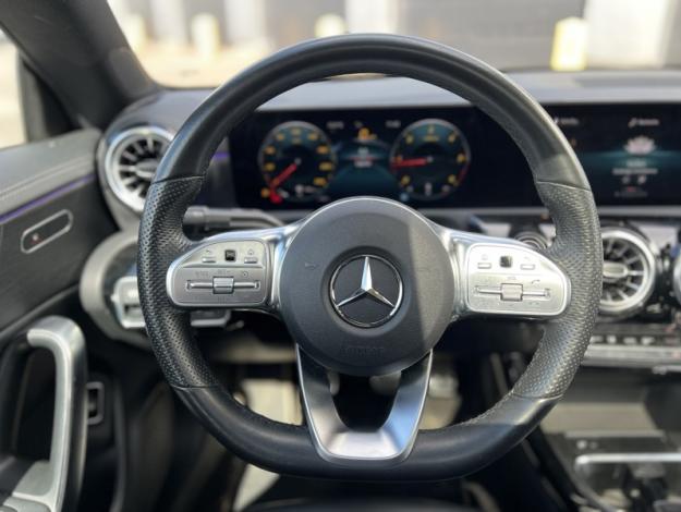 MERCEDES-BENZ CLA-Klasse CLA 180 d Coupé
