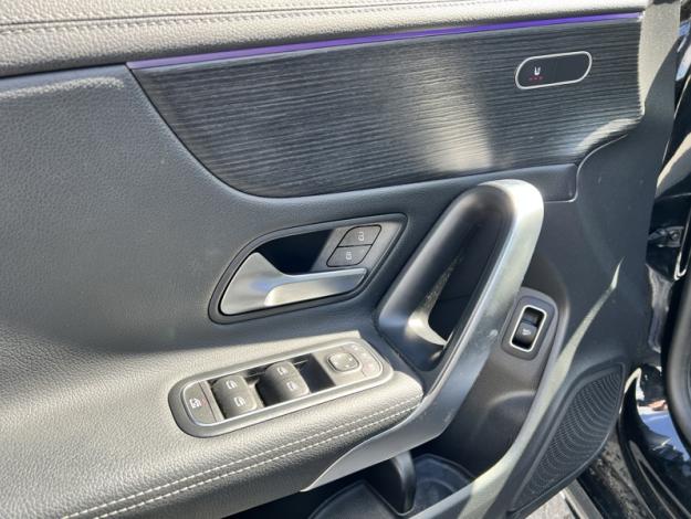 MERCEDES-BENZ CLA-Klasse CLA 180 d Coupé