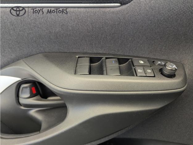 TOYOTA Yaris Cross 1.5 HYBRID 116H DESIGN AUTO  