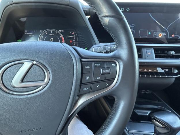 LEXUS UX 250H 2WD Luxe techno  