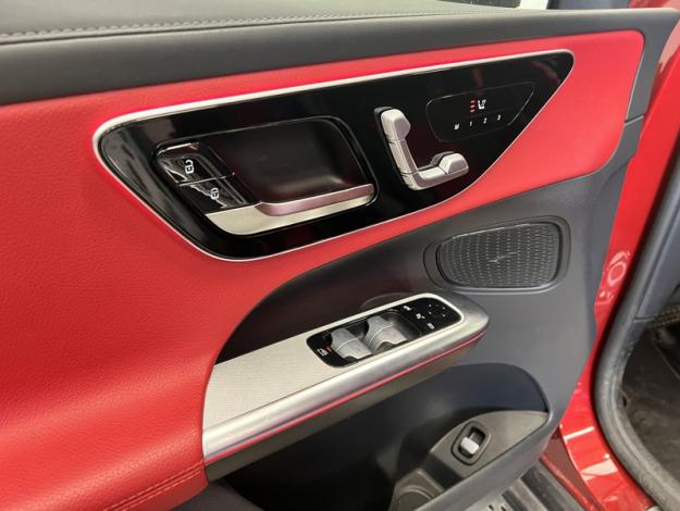 MERCEDES-BENZ GLC 200 4MATIC Pack AMG  