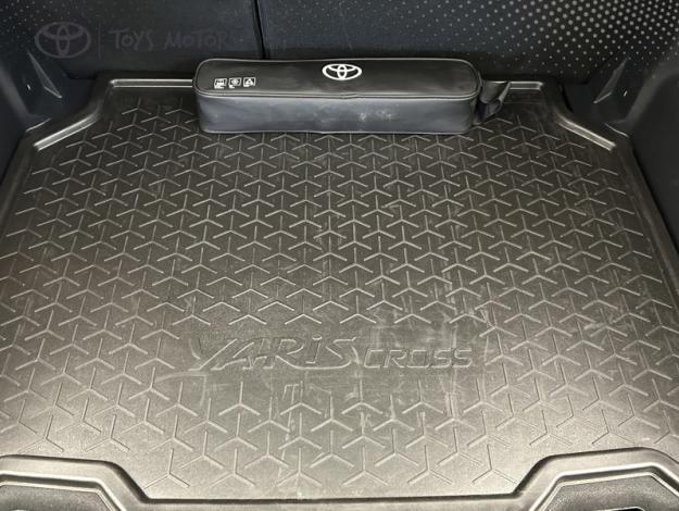 TOYOTA Yaris Cross 1.5 116H DESIGN    