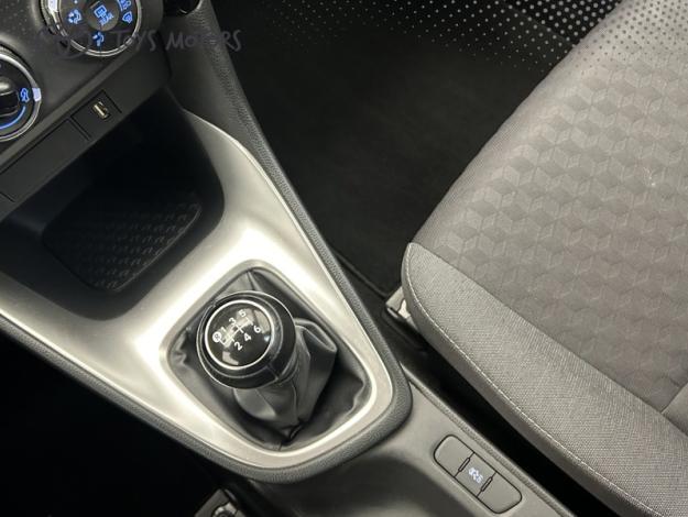TOYOTA Yaris 120 VVT-i Dynamic  