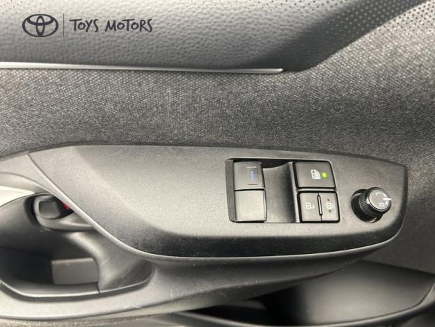 TOYOTA Yaris 120 VVT-i Dynamic  