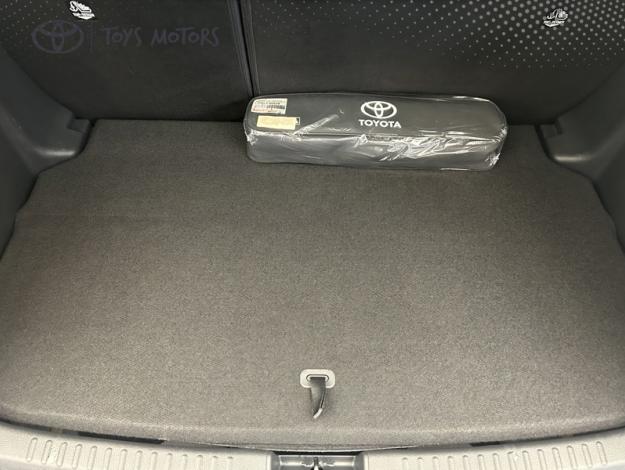 TOYOTA Yaris 120 VVT-i Dynamic  