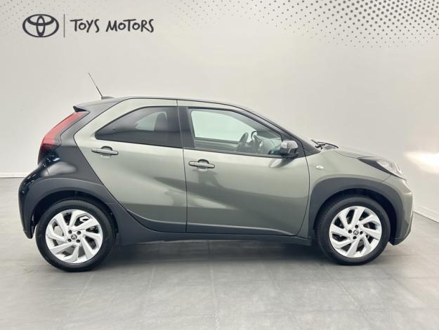 TOYOTA Aygo X 1.0 VVT-i 72 Design   