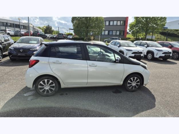 TOYOTA Yaris 100 VVT-i CVT Collection  