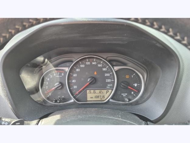 TOYOTA Yaris 100 VVT-i CVT Collection  