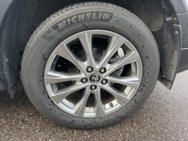 TOYOTA RAV4 2WD Dynamic Edition  