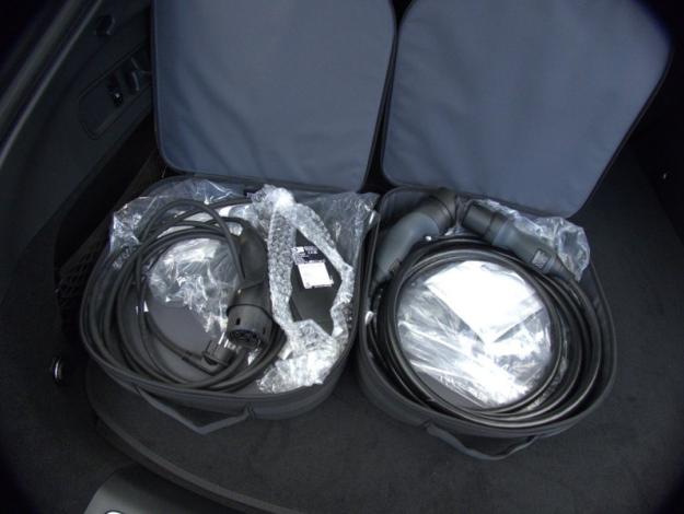 MERCEDES-BENZ GLC Coupé GLC 300 e Hybrid EQ 4MATIC Coupé AMG Line +  GLC 300 e Hybrid EQ 4MATIC Coupé AMG Line +