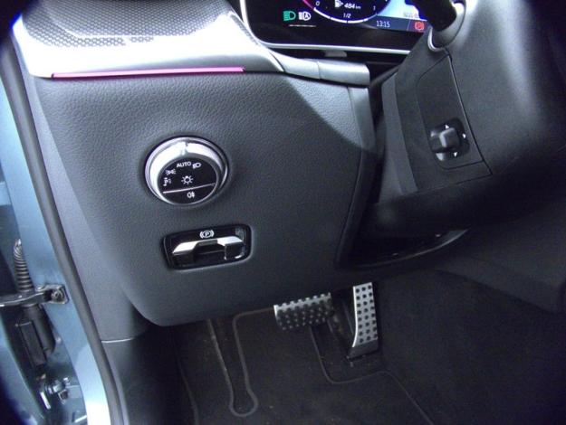 MERCEDES-BENZ GLC Coupé GLC 300 e Hybrid EQ 4MATIC Coupé AMG Line +  GLC 300 e Hybrid EQ 4MATIC Coupé AMG Line +