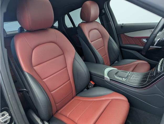 MERCEDES-BENZ GLC Coupé GLC 300de 4MATIC Coupé AMG Line  