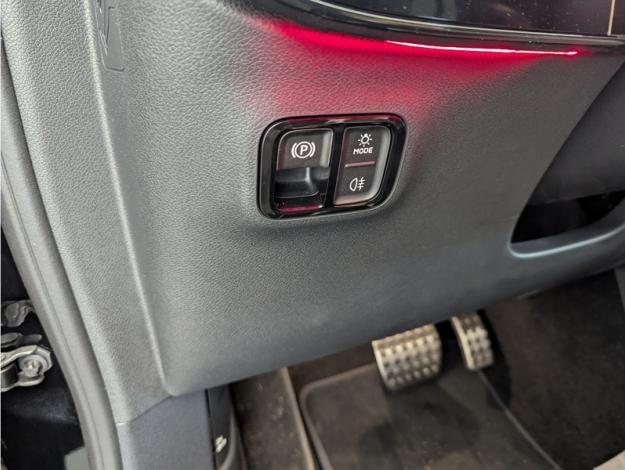 MERCEDES-BENZ GLB 250+ avec technologie EQ Limited Edition  GLB 250+ avec technologie EQ Limited Edition