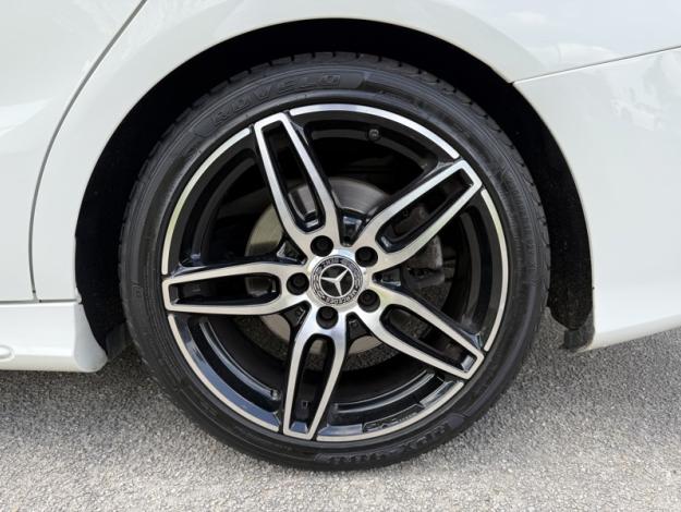 MERCEDES-BENZ CLA Coupé 180d Fascination  