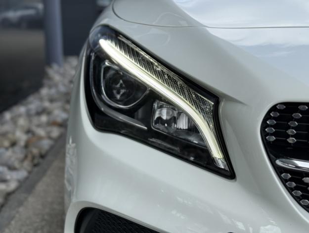 MERCEDES-BENZ CLA Coupé 180d Fascination  