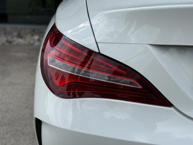 MERCEDES-BENZ CLA Coupé 180d Fascination  