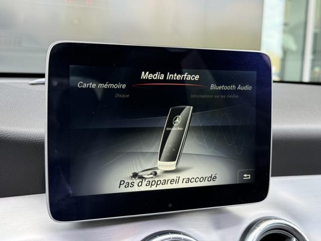 MERCEDES-BENZ CLA Coupé 180d Fascination  