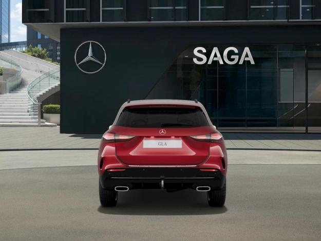 MERCEDES-BENZ GLA 200 d AMG Line  GLA 200 d AMG Line