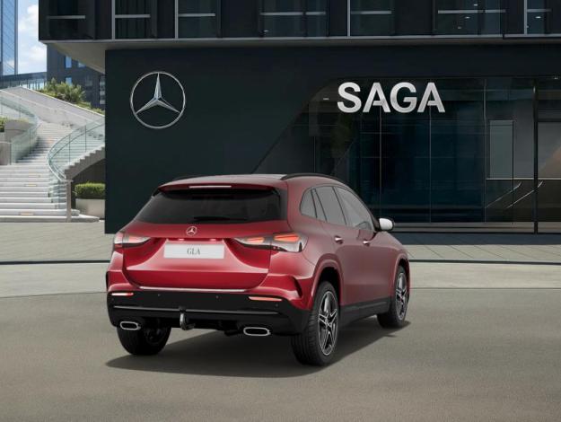 MERCEDES-BENZ GLA 200 d AMG Line  GLA 200 d AMG Line